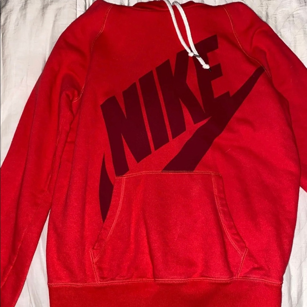 Nike pullover